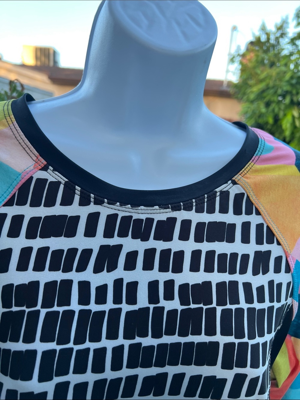 Colorblock Long Sleeve Swimsuit with Tie Neck “Tittle Nine” Size Large - Picture 9 of 11